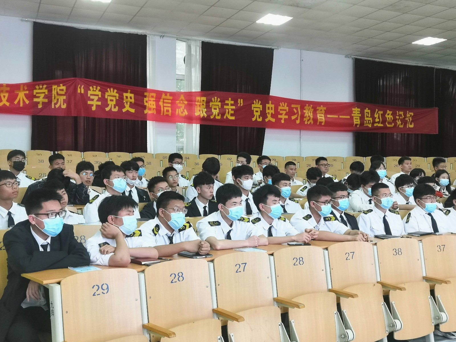 IMG_0110副本.jpg IMG_0110副本.jpg